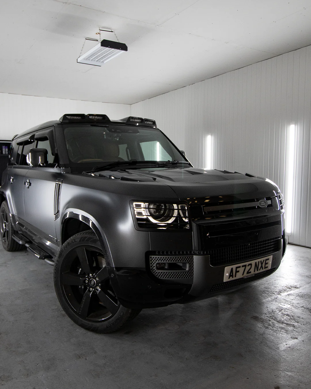 Defender L663 Carbon Fibre Bonnet - Image 9