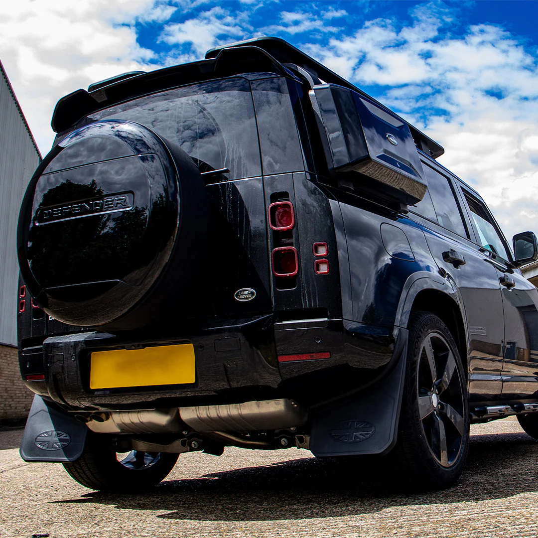 Defender L663 Gloss Black Gear Carrier - Image 4