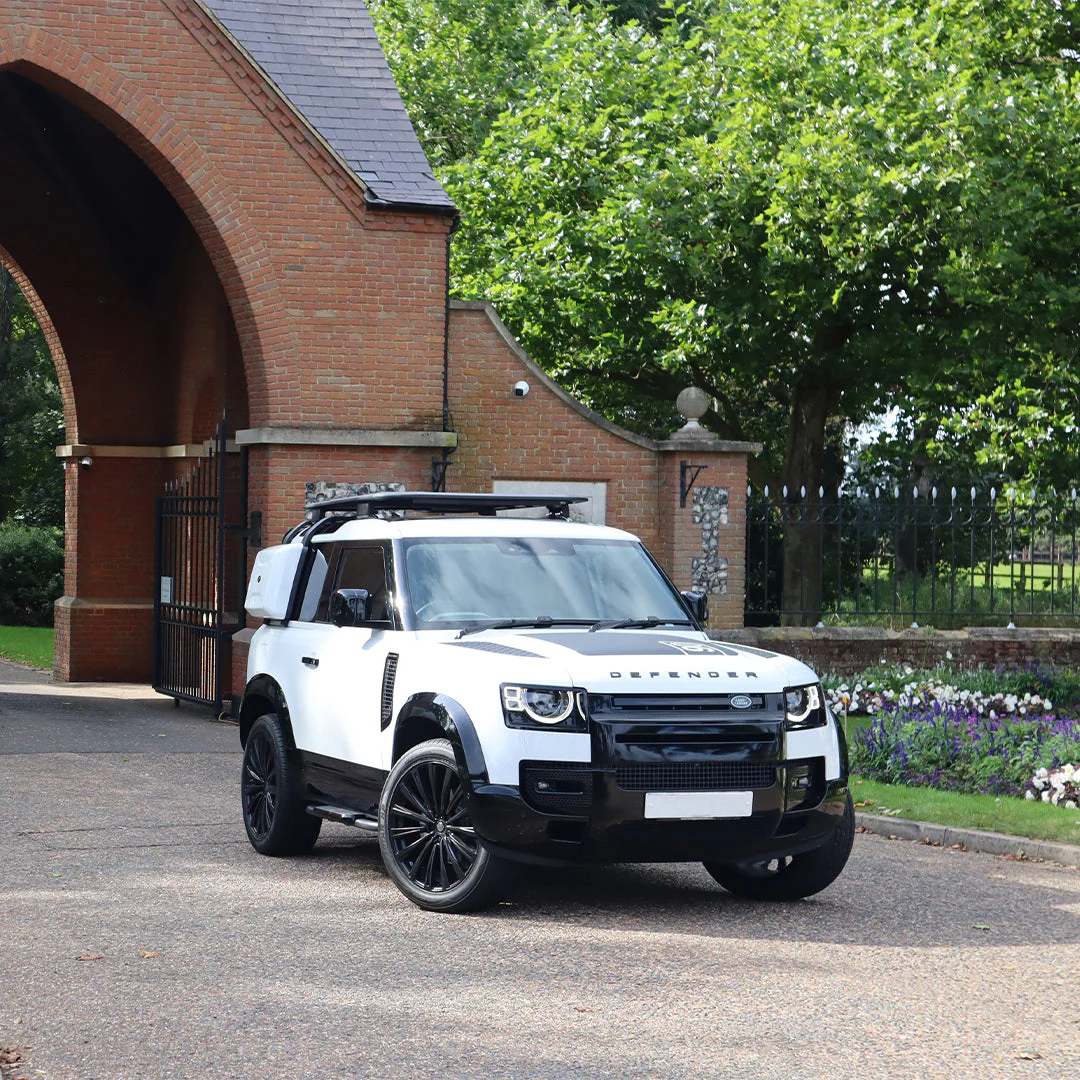 Defender L663 Matt Bonnet Decal - 90 / 110 / 130 - Image 4