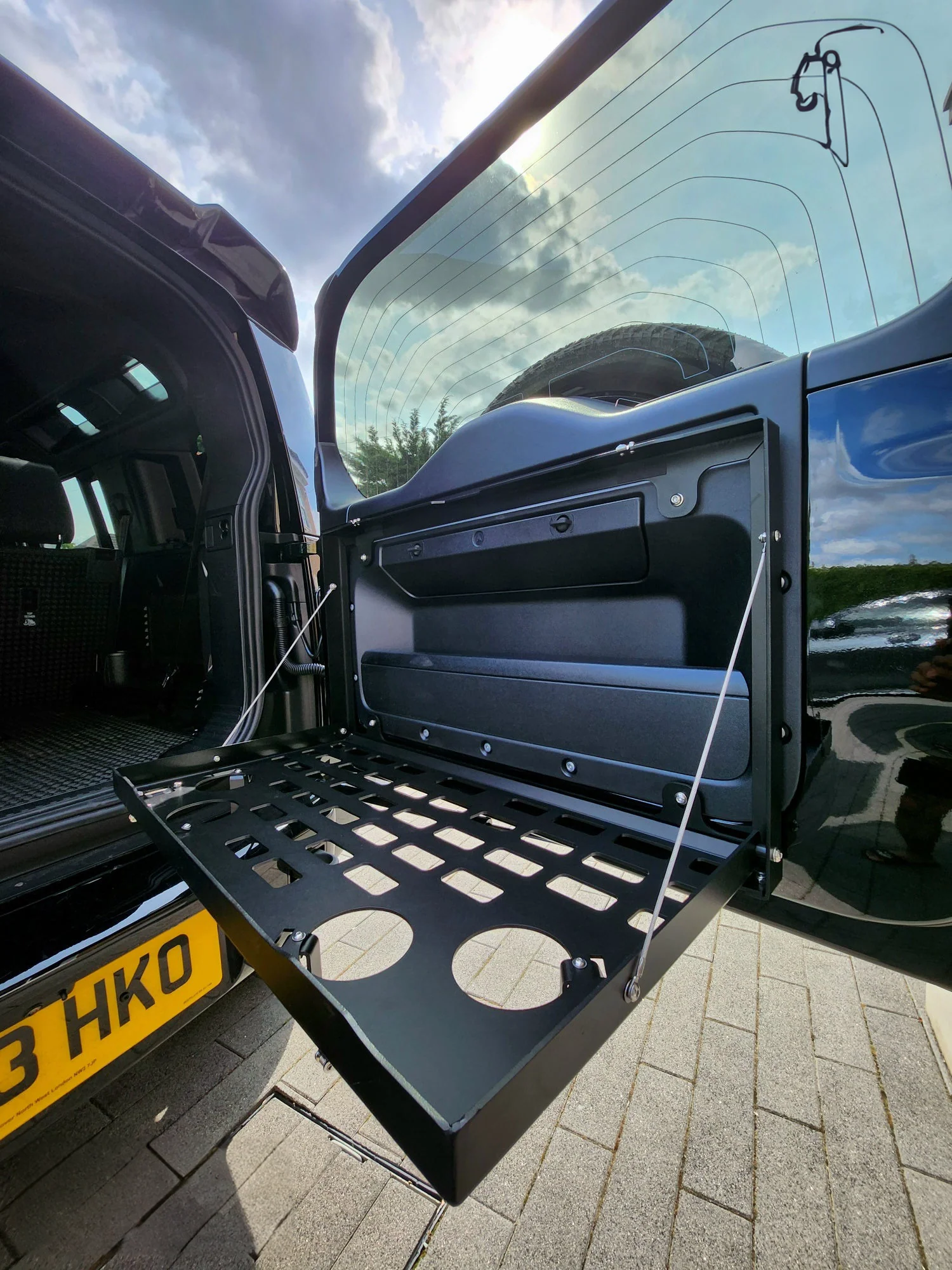 Defender L663 Tailgate Table / Rear Door Table - Image 4