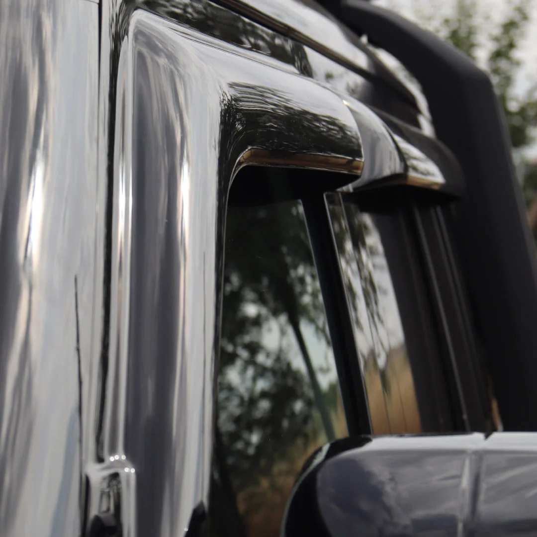 Defender L663 Wind Deflectors - Image 3